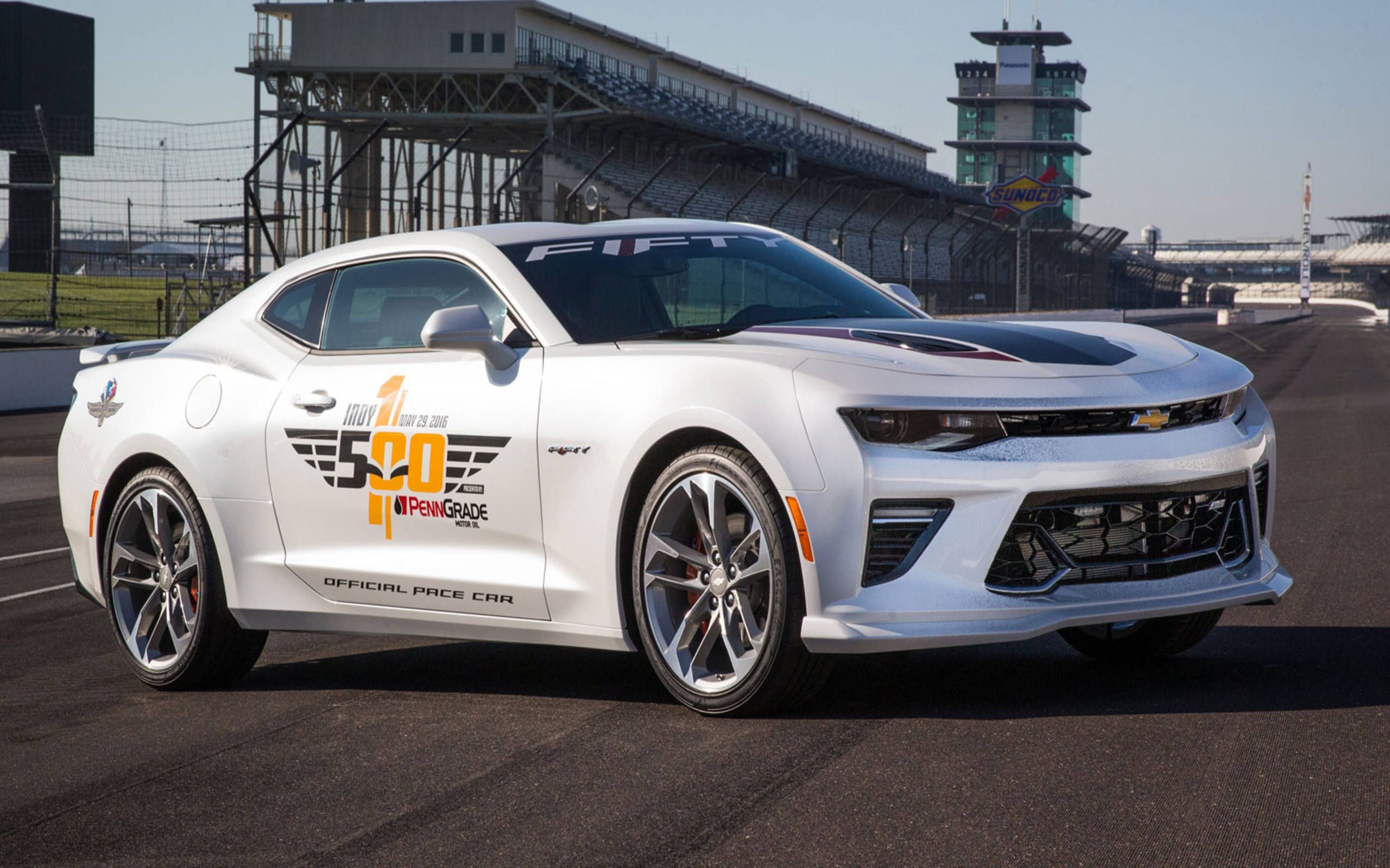 17 Chevrolet Camaro Ss 50th Anniversary Edition To Pace 100th Indy 500