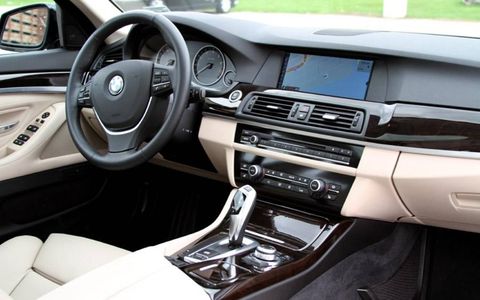 2011 BMW 528i sedan