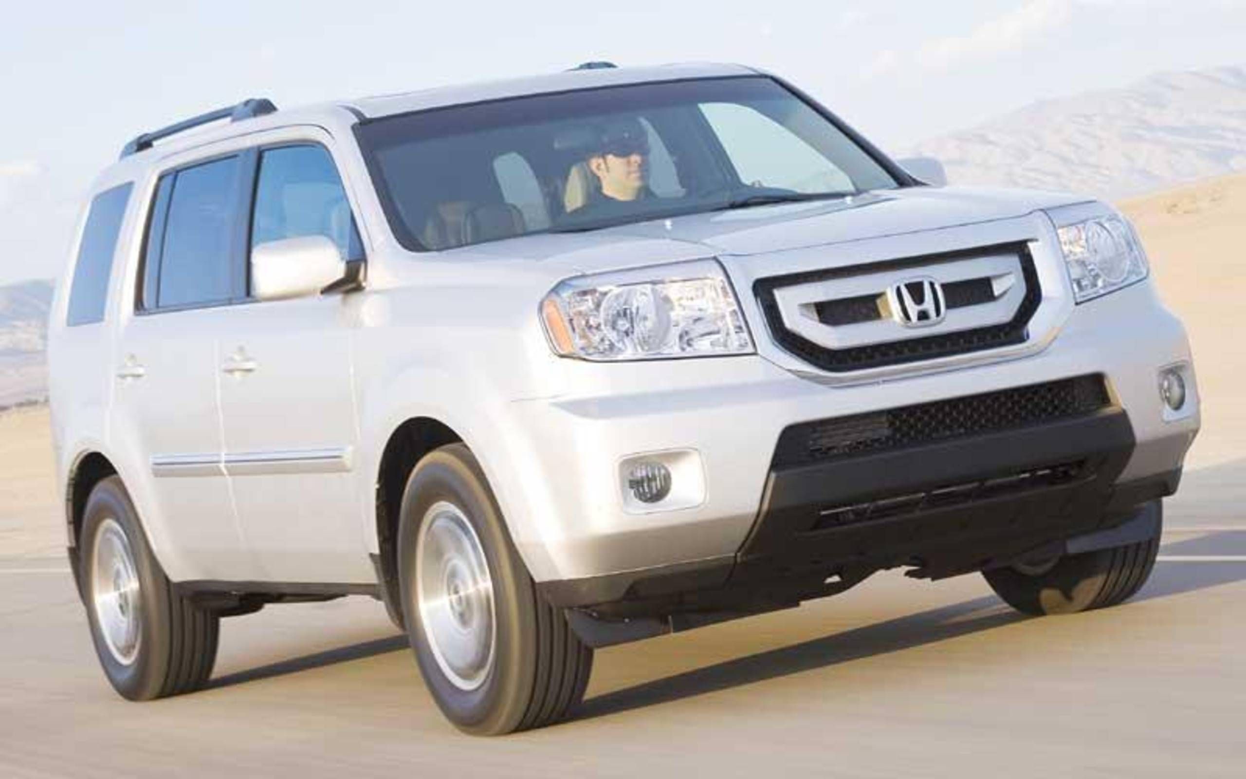 DRIVES: 2009 Honda Pilot: Auto pilot: Honda delivers more of the