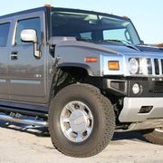Hummer H2: A civilized, in-your-face SUV.