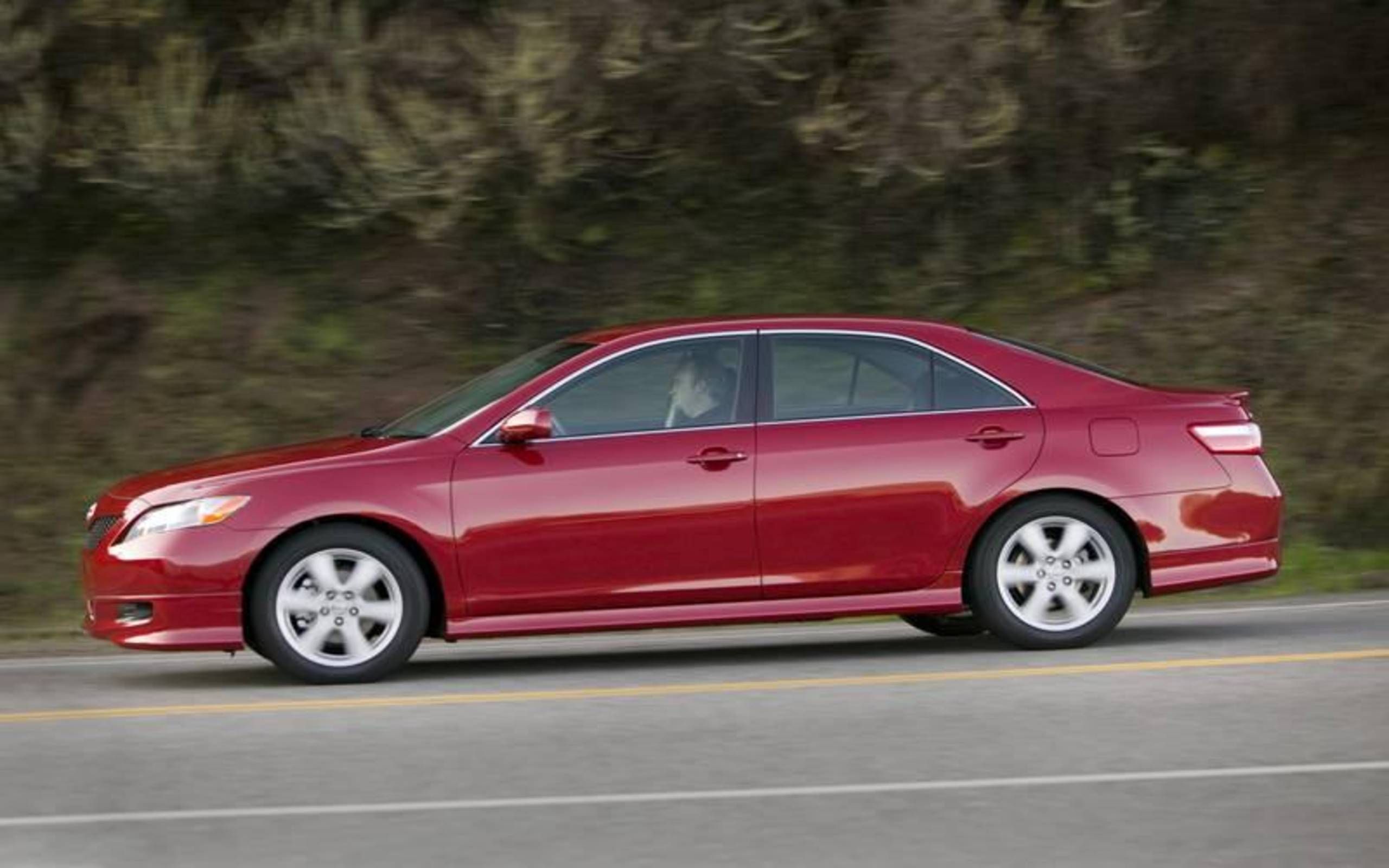 2007 Toyota Camry: One Formula: Toyota adds a dash of form to Camry s ...