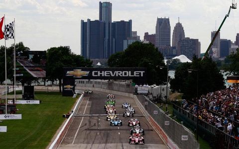 The start of the Chevrolet Detroit Belle Isle Grand Prix presented by shopautoweek.com was a clean one.
