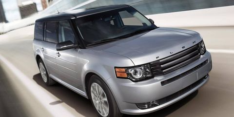 A front view of the 2012 Ford Flex.
