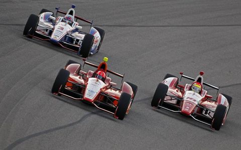2012 IndyCar Texas: EJ Viso leads Justin Wilson and Helio Castroneves.