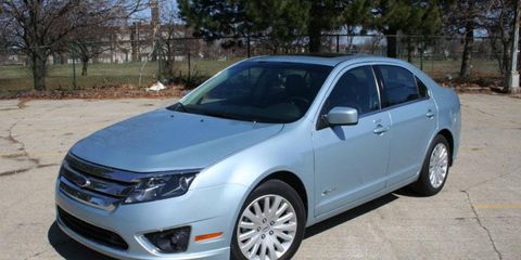Driver's Log Gallery: 2010 Ford Fusion Hybrid