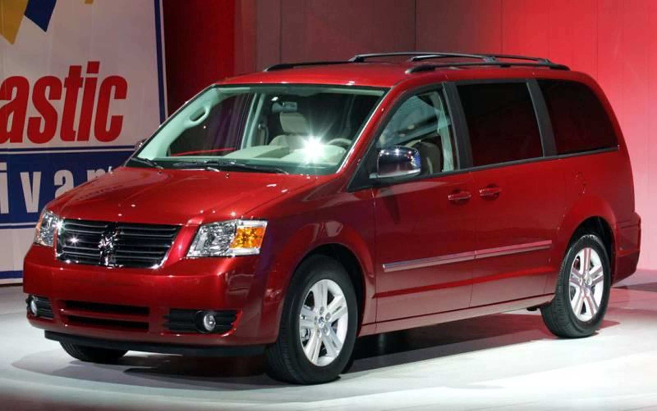 Chrysler eyes diesel minivans for U.S.