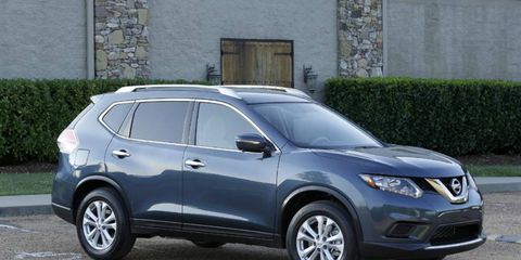 The 2.5-liter I4 in the 2014 Nissan Rogue SV cranks out 170 hp with 175 lb-ft of torque.
