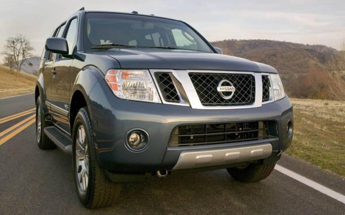 Ниссан патфайндер в белоруссии. Nissan Pathfinder 2012. Ниссан Патфайндер 2012. Ниссан Патфайндер 2011. Ниссан Патфайндер 2008.