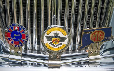 A nice collection of badges on the grille, we always love gawking at these, especially on British cars.