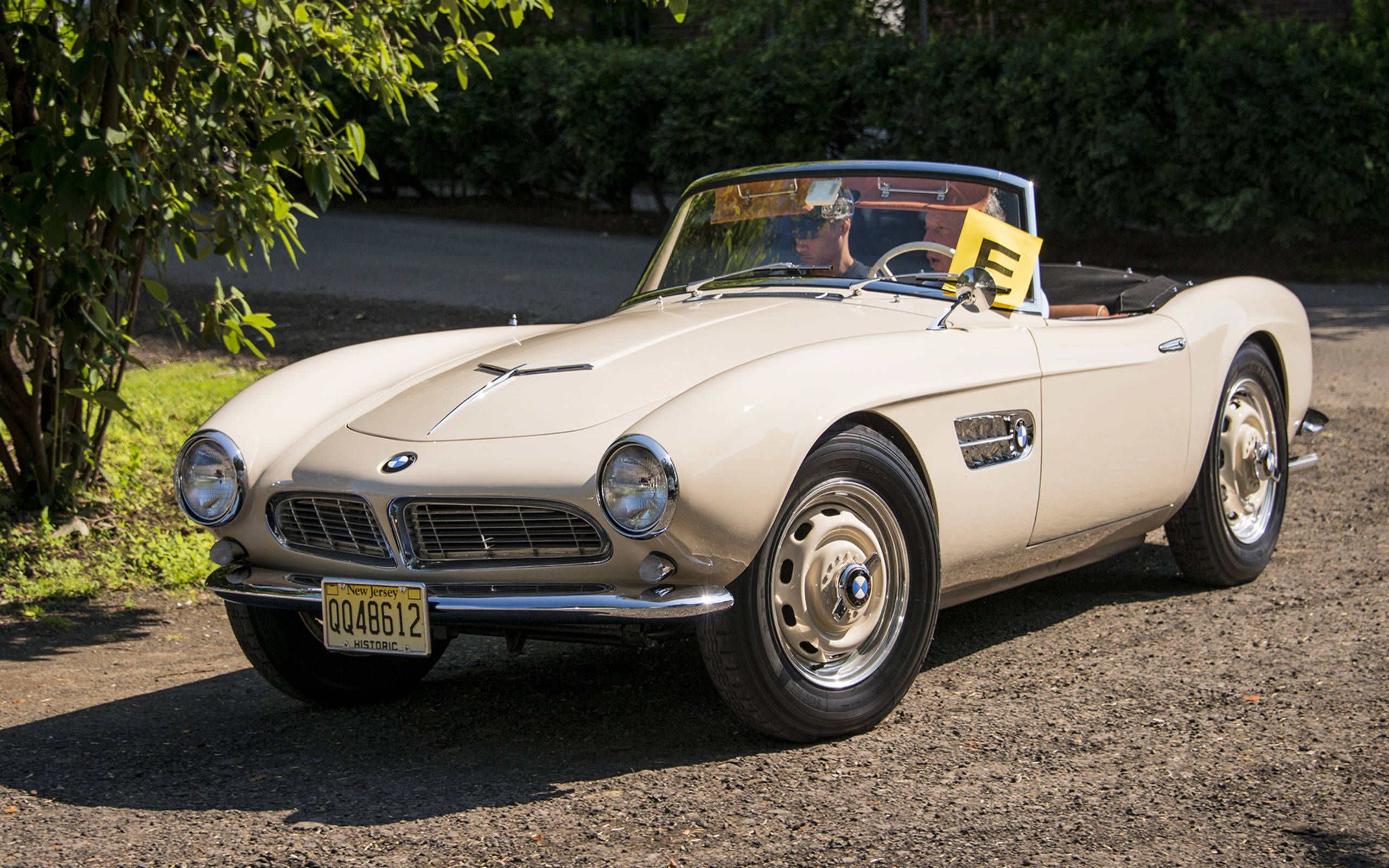 BMW 507 celebrates its 60th birthday