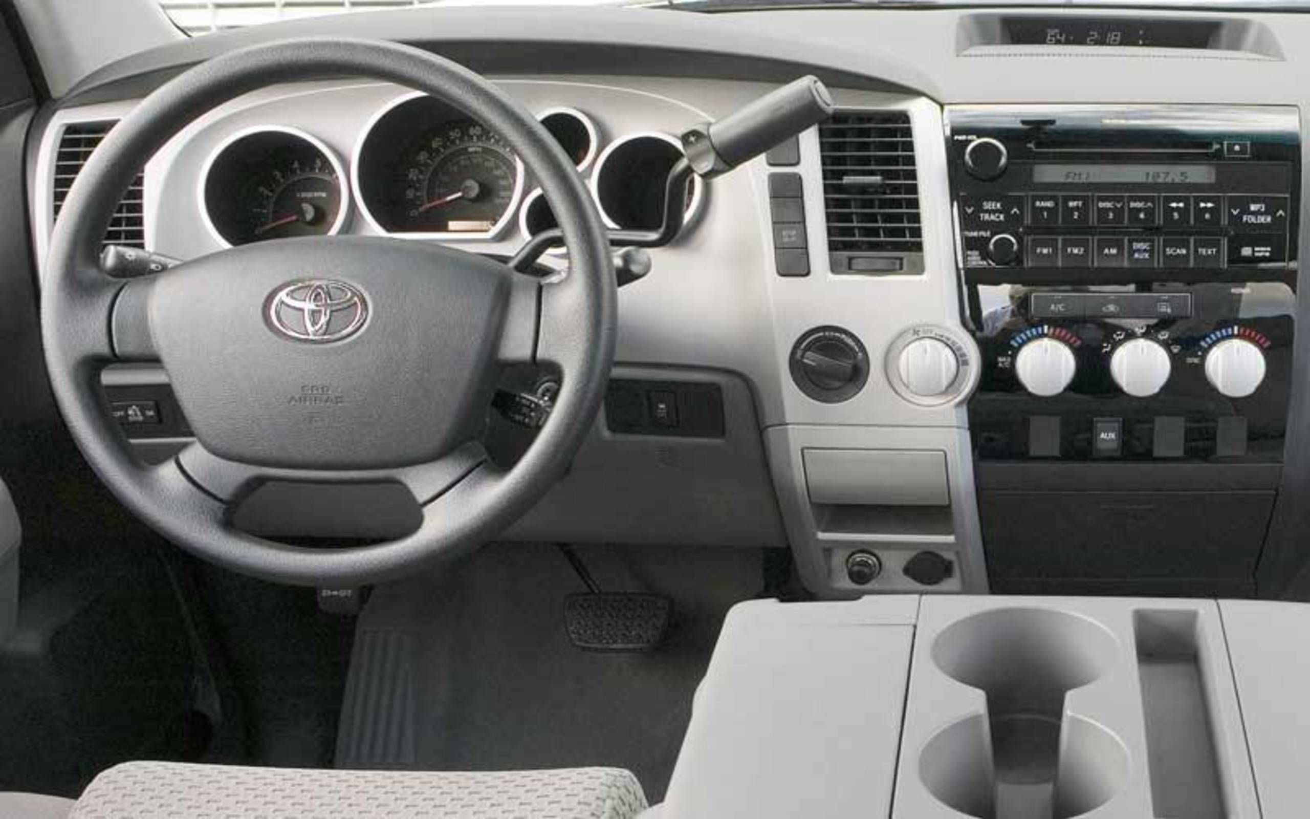 AUTOFILE: 2007 Toyota Tundra: Tough enough? Bigger, more powerful ...