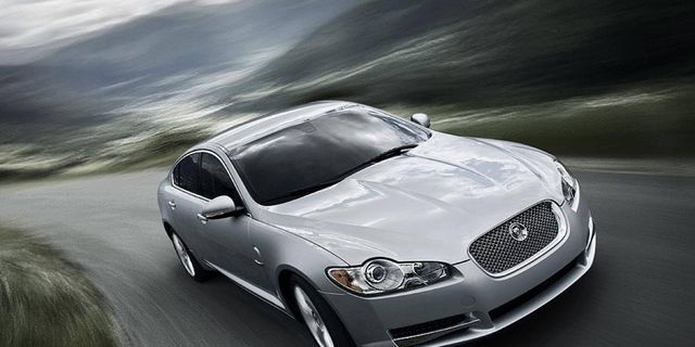 Jaguar XF gets new diesel engine