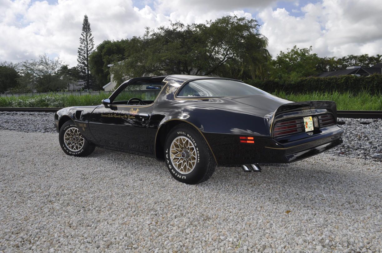 the trans am in smokey and the bandit