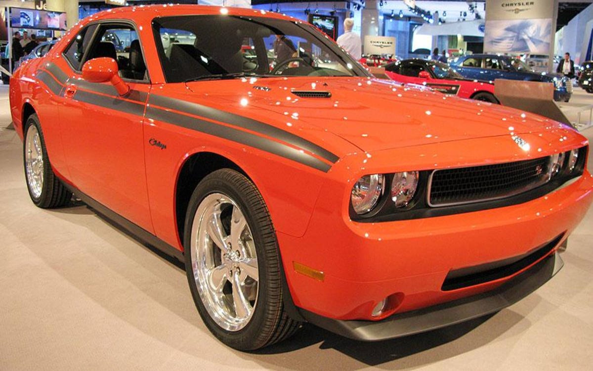 Dodge Challenger R/T Classic harkens back to '70s muscle