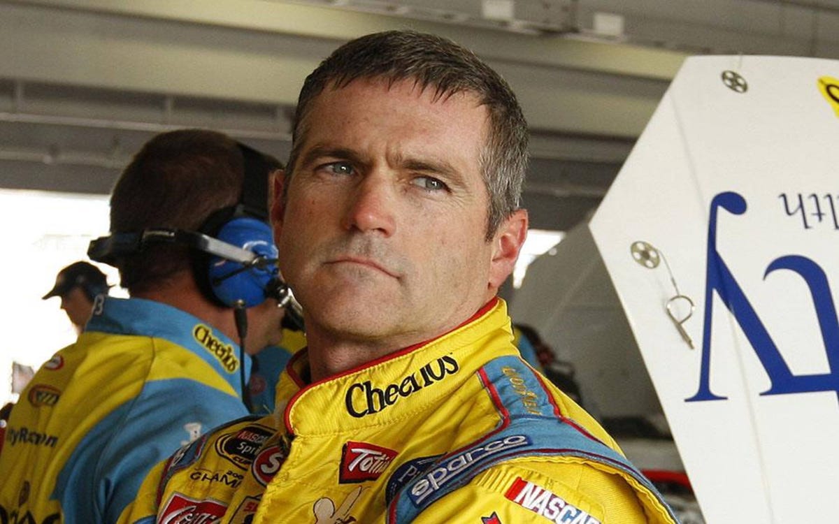 Bobby Labonte poised to drive for Earnhardt Ganassi Racing