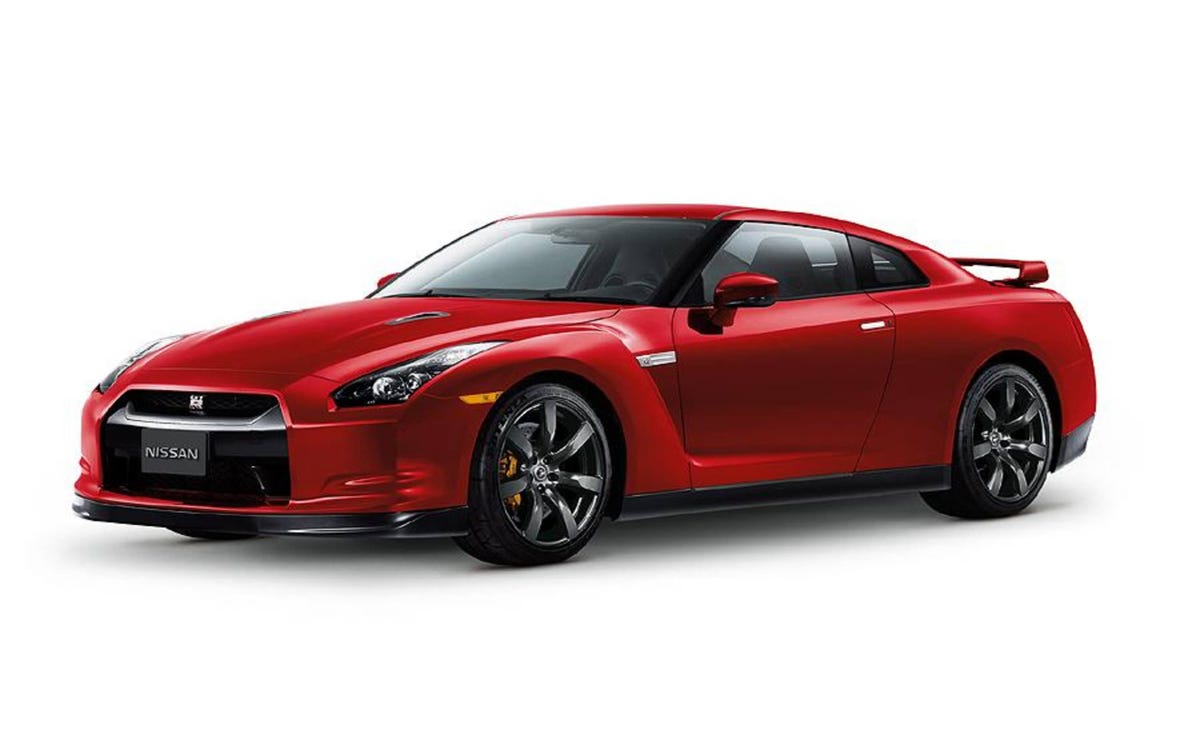 Nissan GT-R costs more for 2010, gets horsepower boost