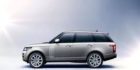 The 2013 Land Rover Range Rover is slightly lower than its predecessor but still maintains the model's classic lines.