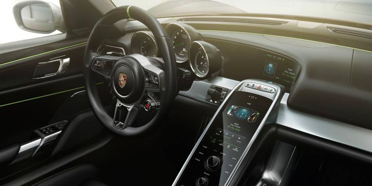 Full connectivity is available inside the Porsche 918 Spyder.