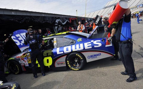 Johnson Montoya Lead Nascar Qualifying At Dover