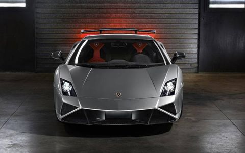 Lamborghini Gallardo LP 570-4 Squadra Corse reaches top speeds of 320 km/h accelerating 0-62mph in 3.4 seconds.