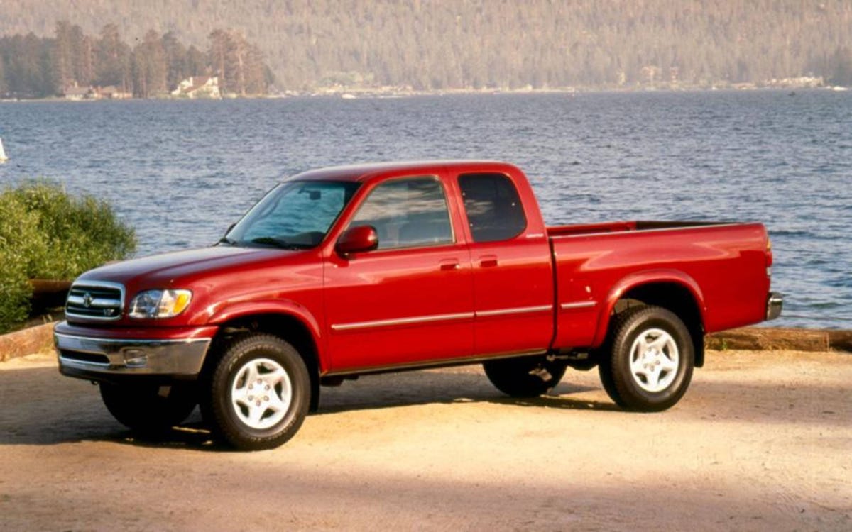 Toyota Tundra possible recall for frame corrosion on 20002001 pickups