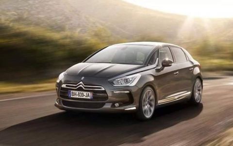 The Citroen DS5 was revealed at the Frankfurt auto show