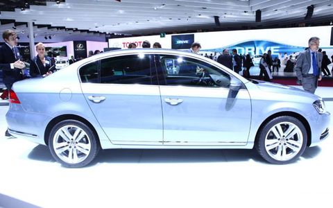 Paris Auto Show: Volkswagen Passat
