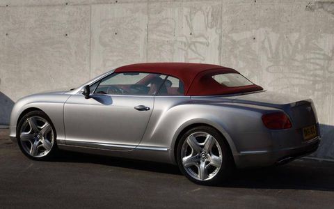 Side view of the 2012 Bentley GTC