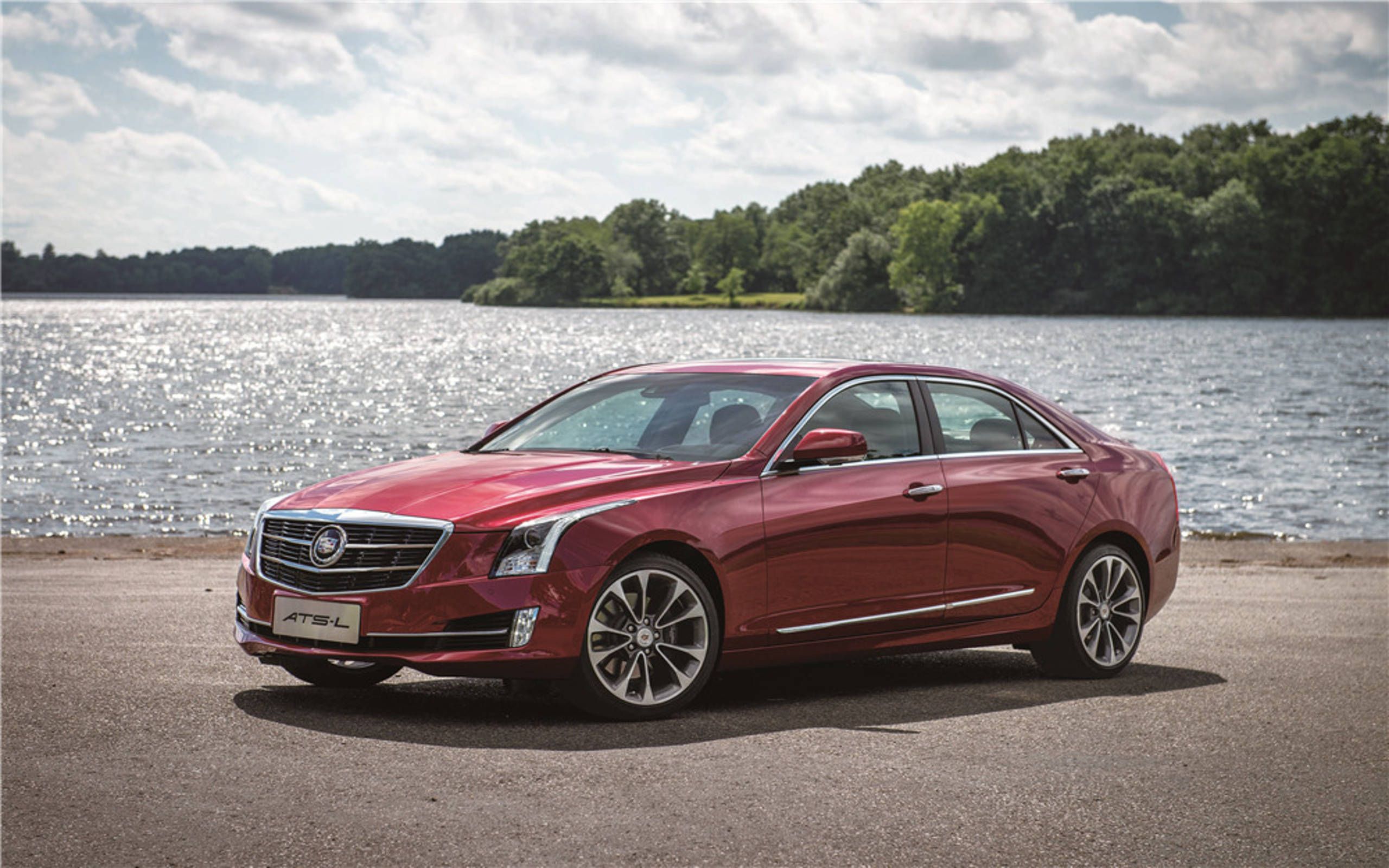 Long-wheelbase Cadillac ATS-L to launch in August