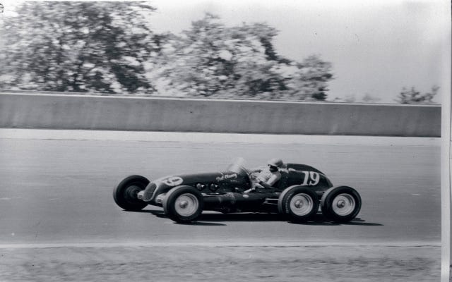 #36 Billy Devore races six-wheeled car at 1948 Indy 500