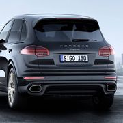 The 2019 Cayenne is powered by a 3.0-liter single-turbo V-6 producing 340 hp, 40 more than the current base Cayenne.
