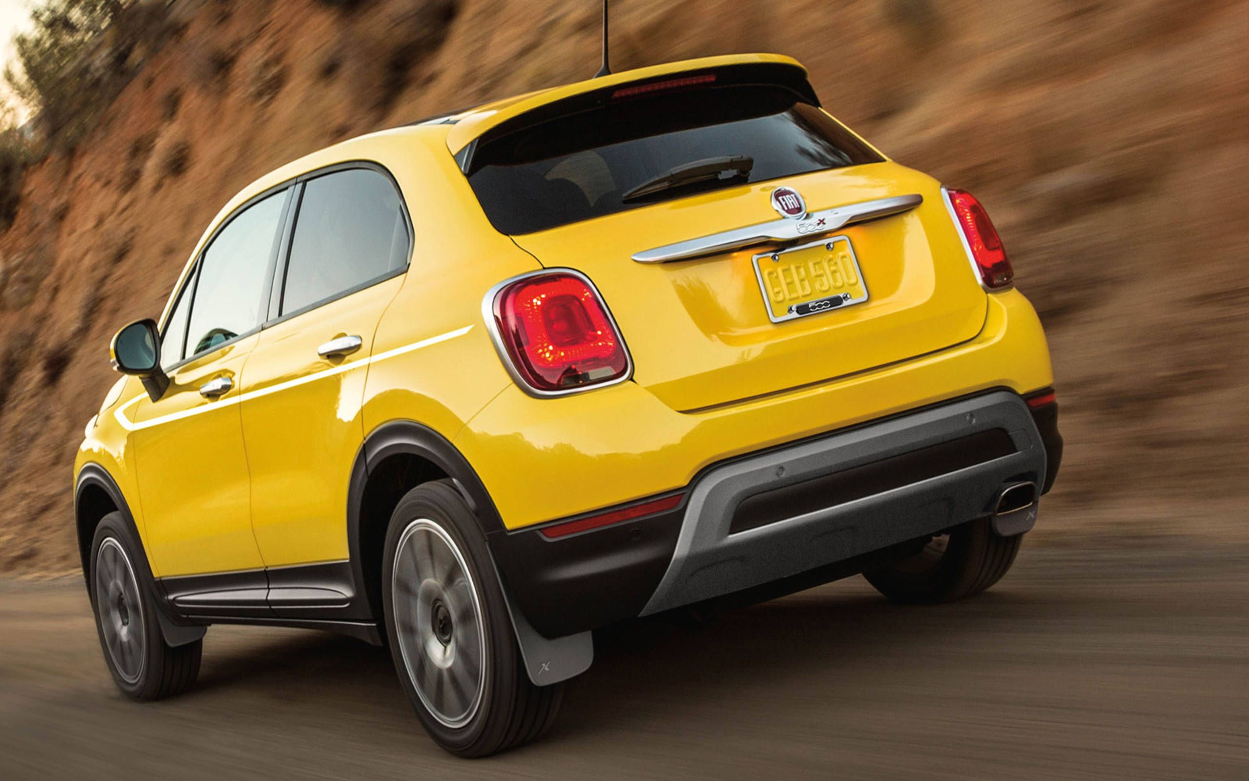 2016 Fiat 500X Trekking review: A vision in giallo