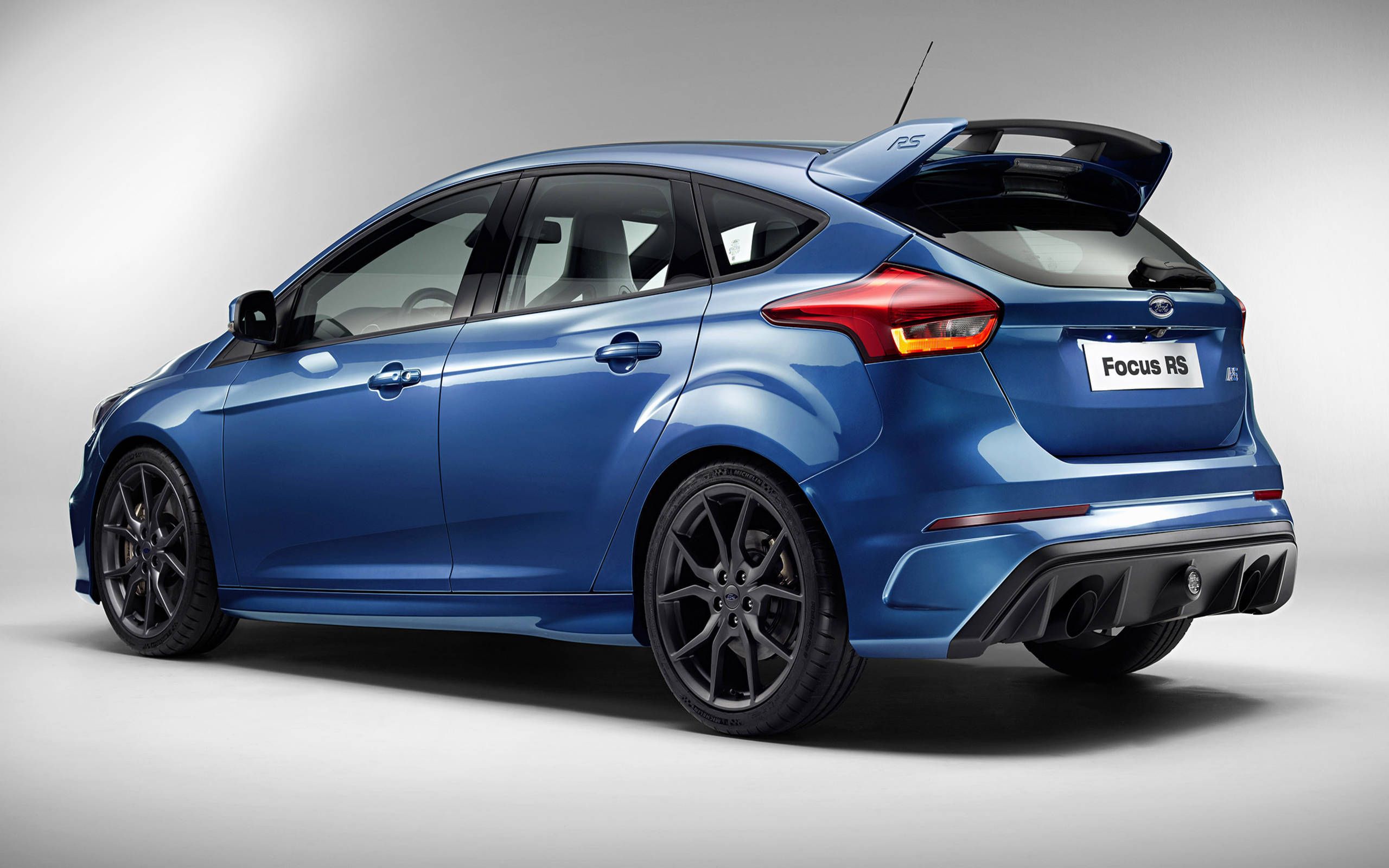 US-bound 2016 Ford Focus RS bows at Geneva auto show