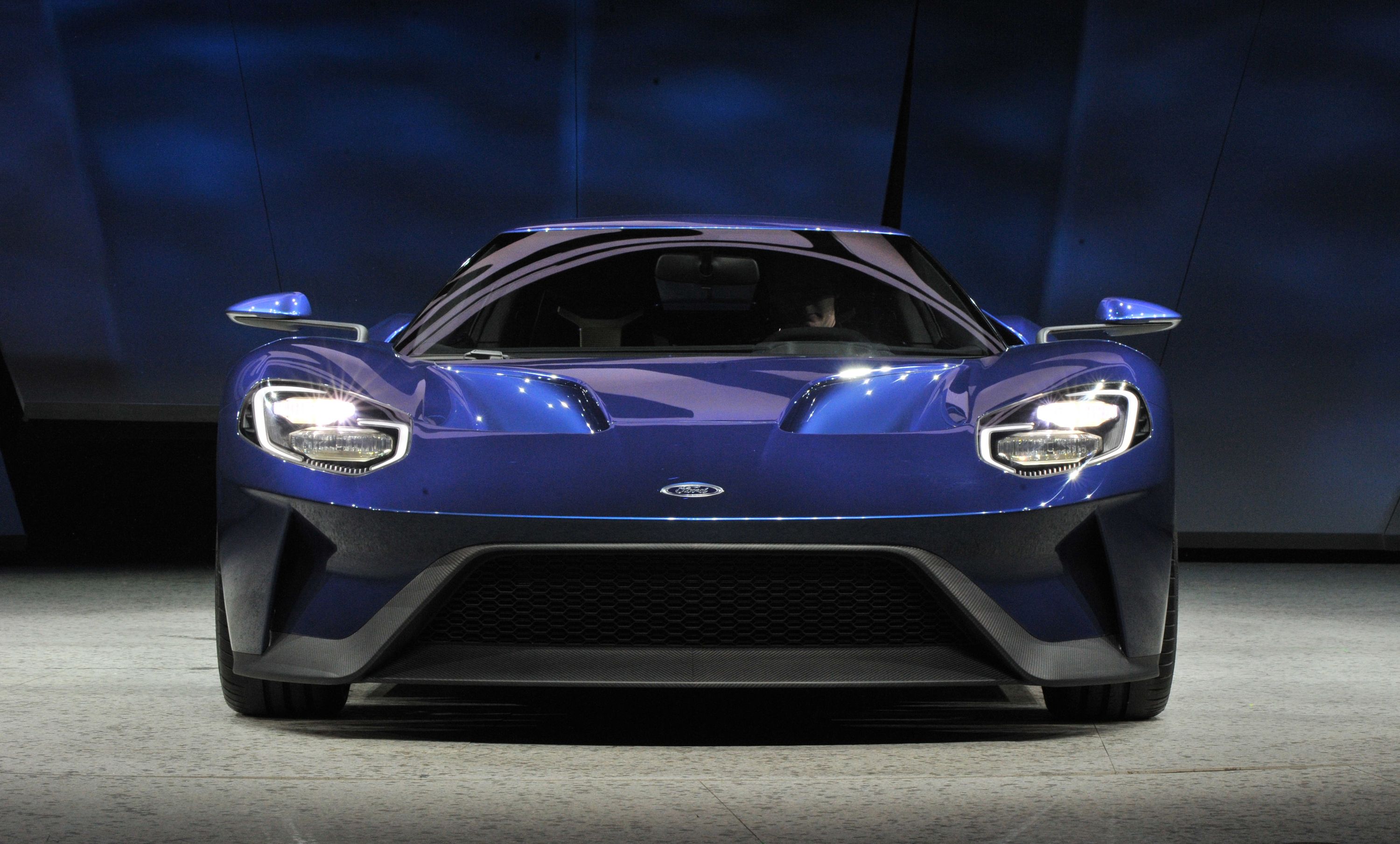 New Ford GT Design Team Featured In Forza 6 Game Promo: Video