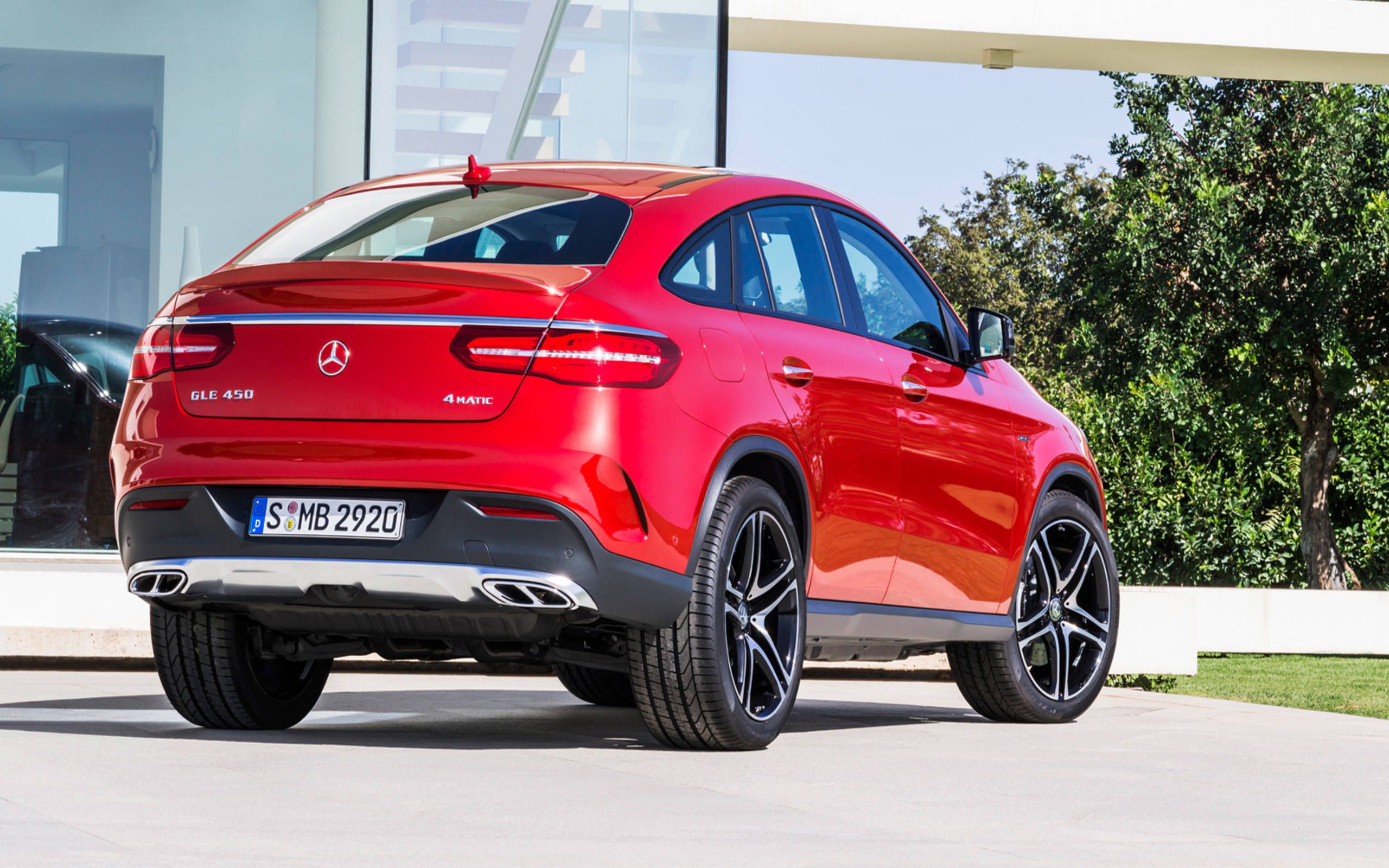 Meet The New 16 Mercedes Benz Gle 450 Amg Sport Coupe