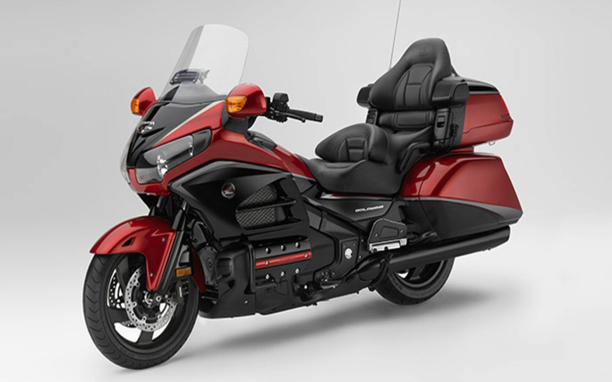 Honda makes its 300 millionth motorcycle, a Gold Wing; we ride one to