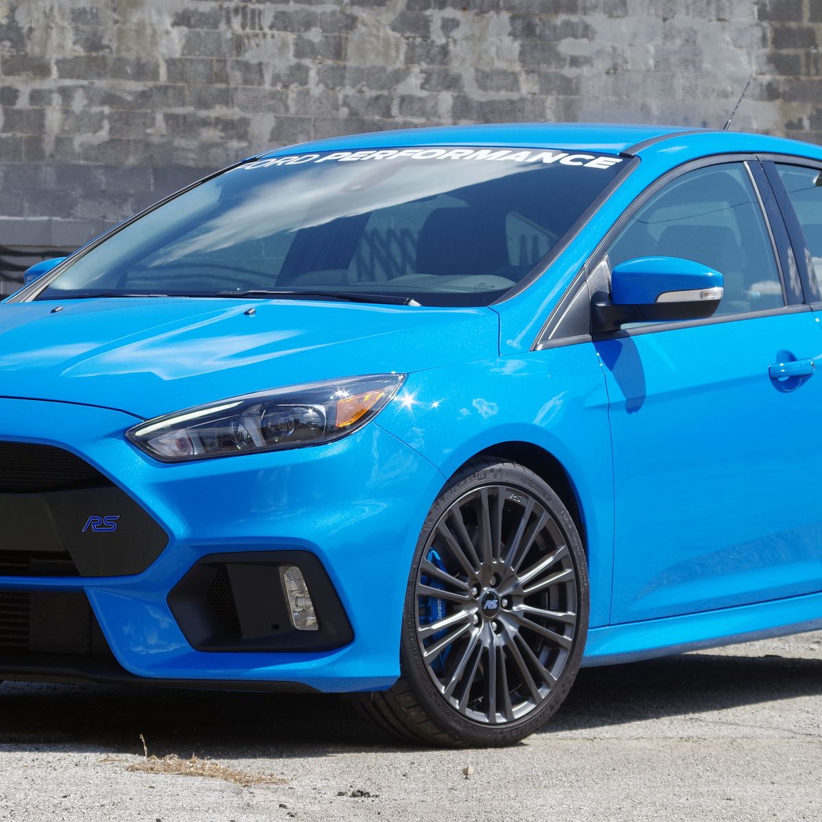 Ford Focus Review, Specs, Power, and Price 