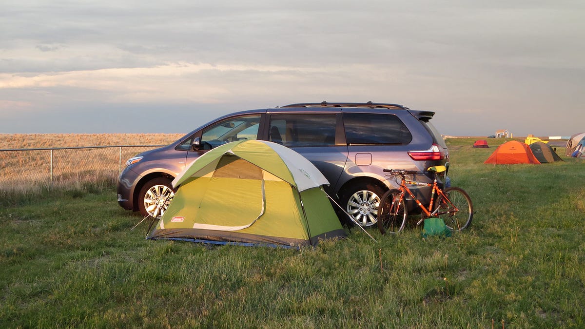 2017 Toyota Sienna Limited AWD: Race organizer review