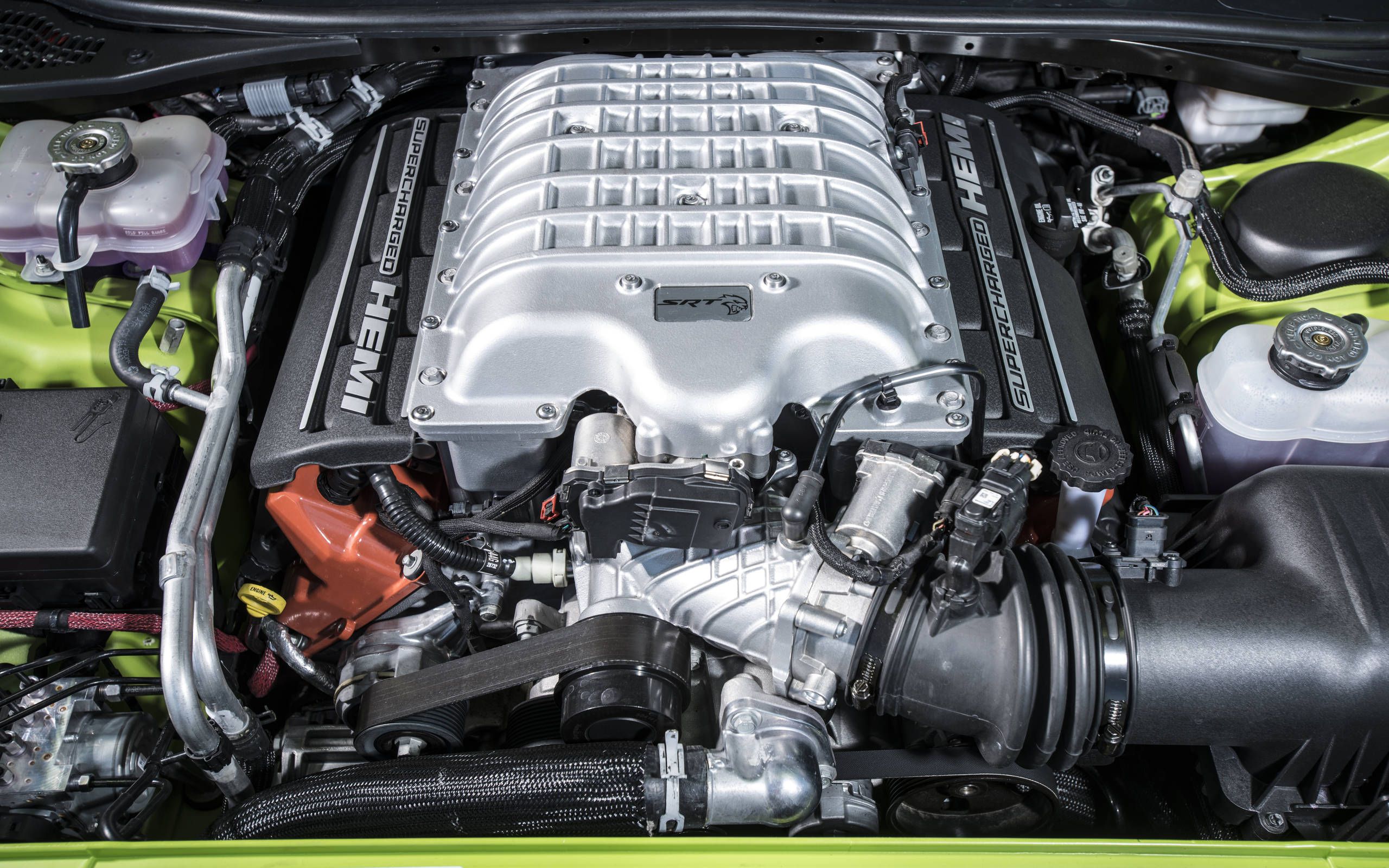 dodge charger hellcat engine