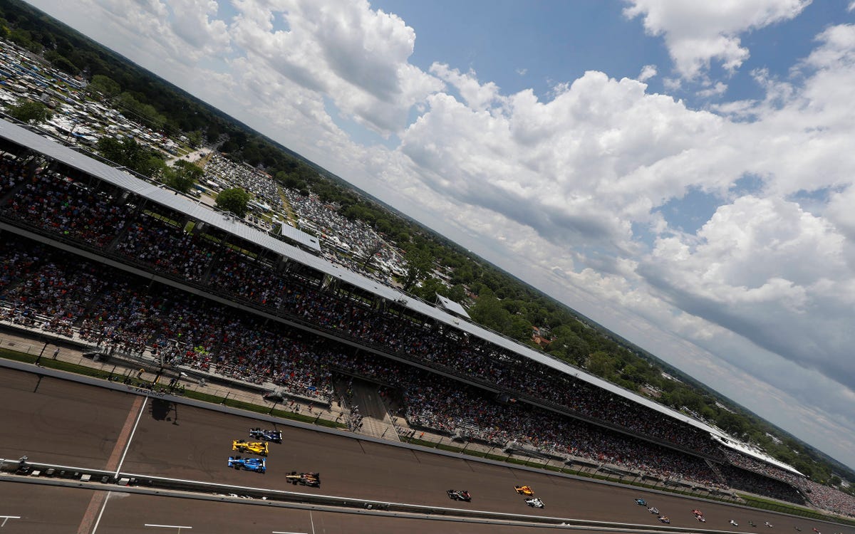 Check out the Indy 500 flyover from inside a jet's cockpit