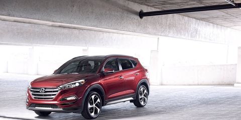 The 2018 Hyundai Tucson comes with either a 164-hp, 2.0-liter I4 or a 1.6-liter turbocharged four making 175 hp and 195 lb-ft of torque.