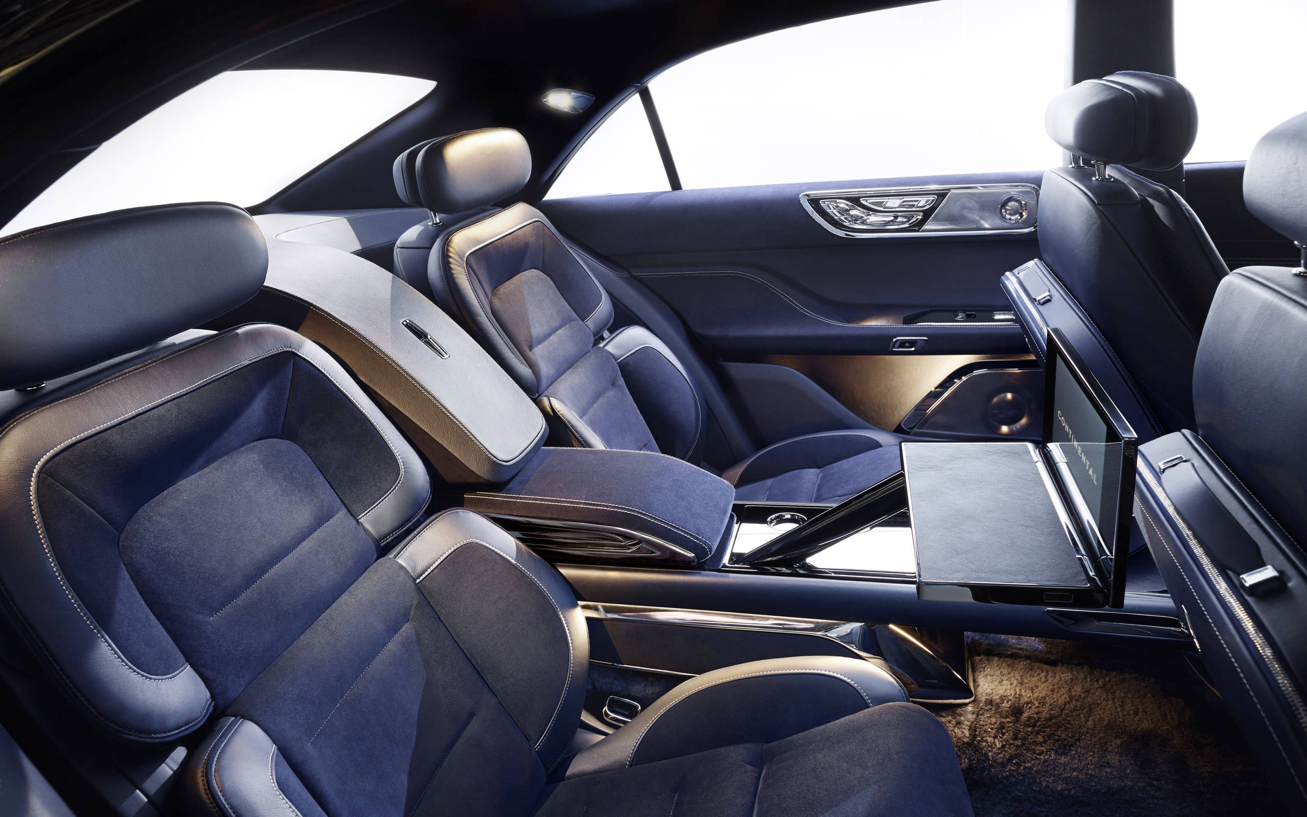 More Lincoln Continental details ahead of New York auto show