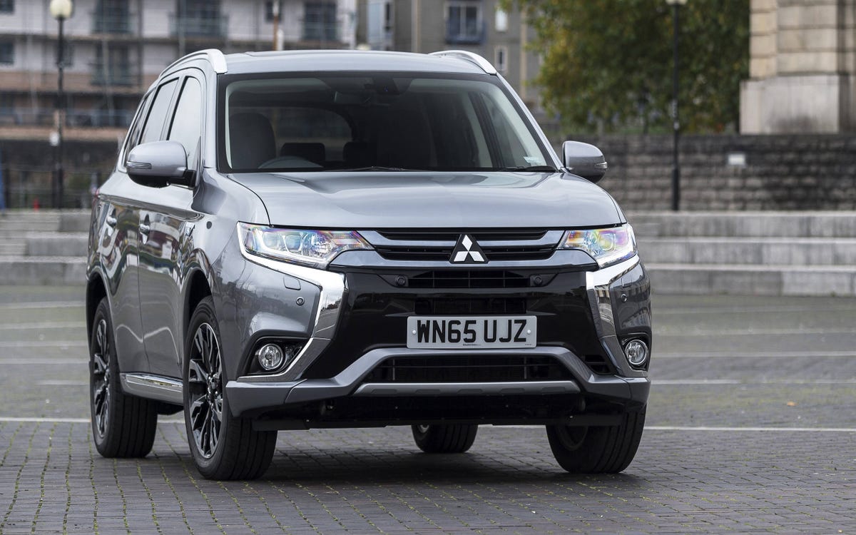 autoweek mitsubishi outlander phev