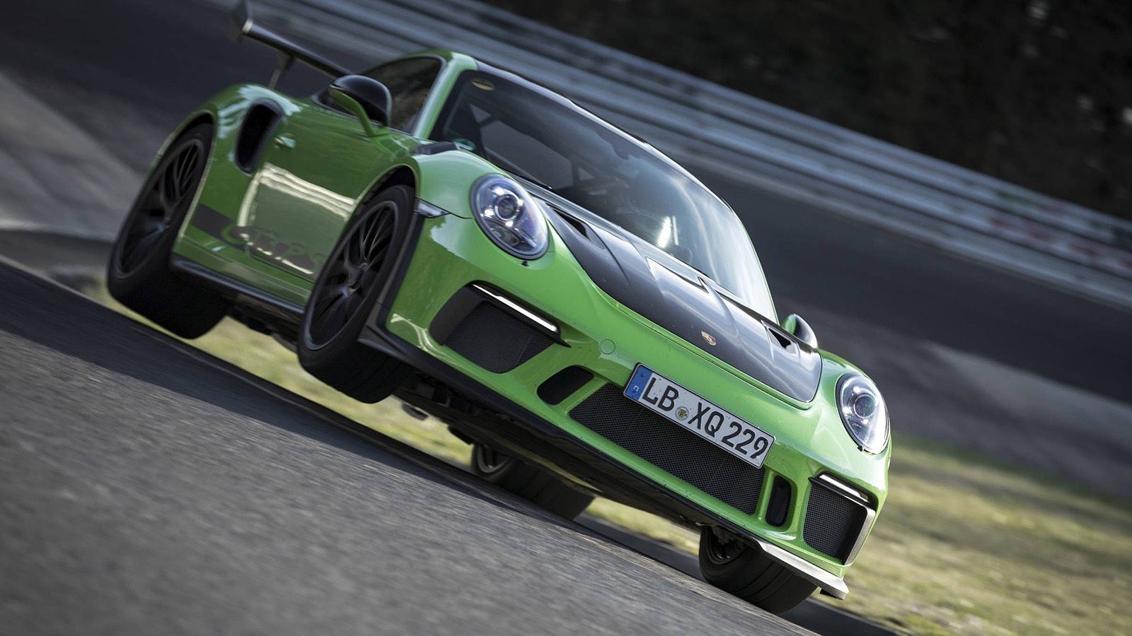 19 Porsche 911 Gt3 Rs First Drive Singing Soprano From The Heavens