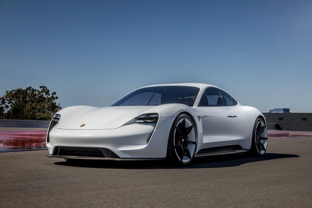 Porsche Taycan 2020 салон