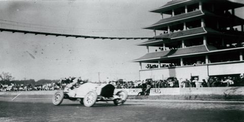 This is what the pagoda at Indianapolis Motor Speedway looked like in 1913.