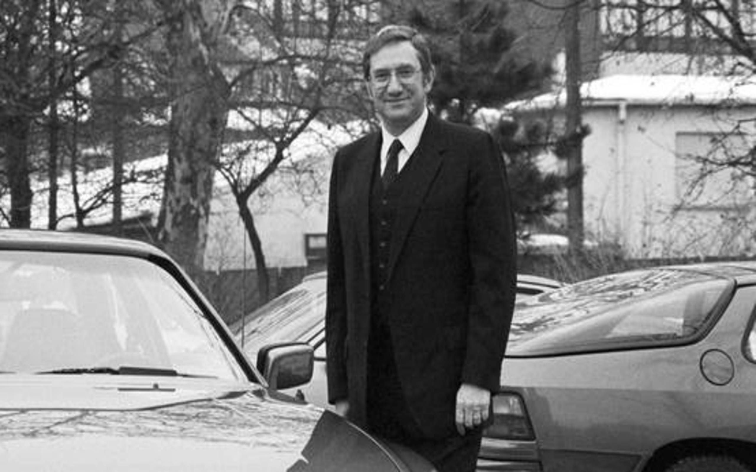 The savior of the 911, Peter Schutz, dies at 87