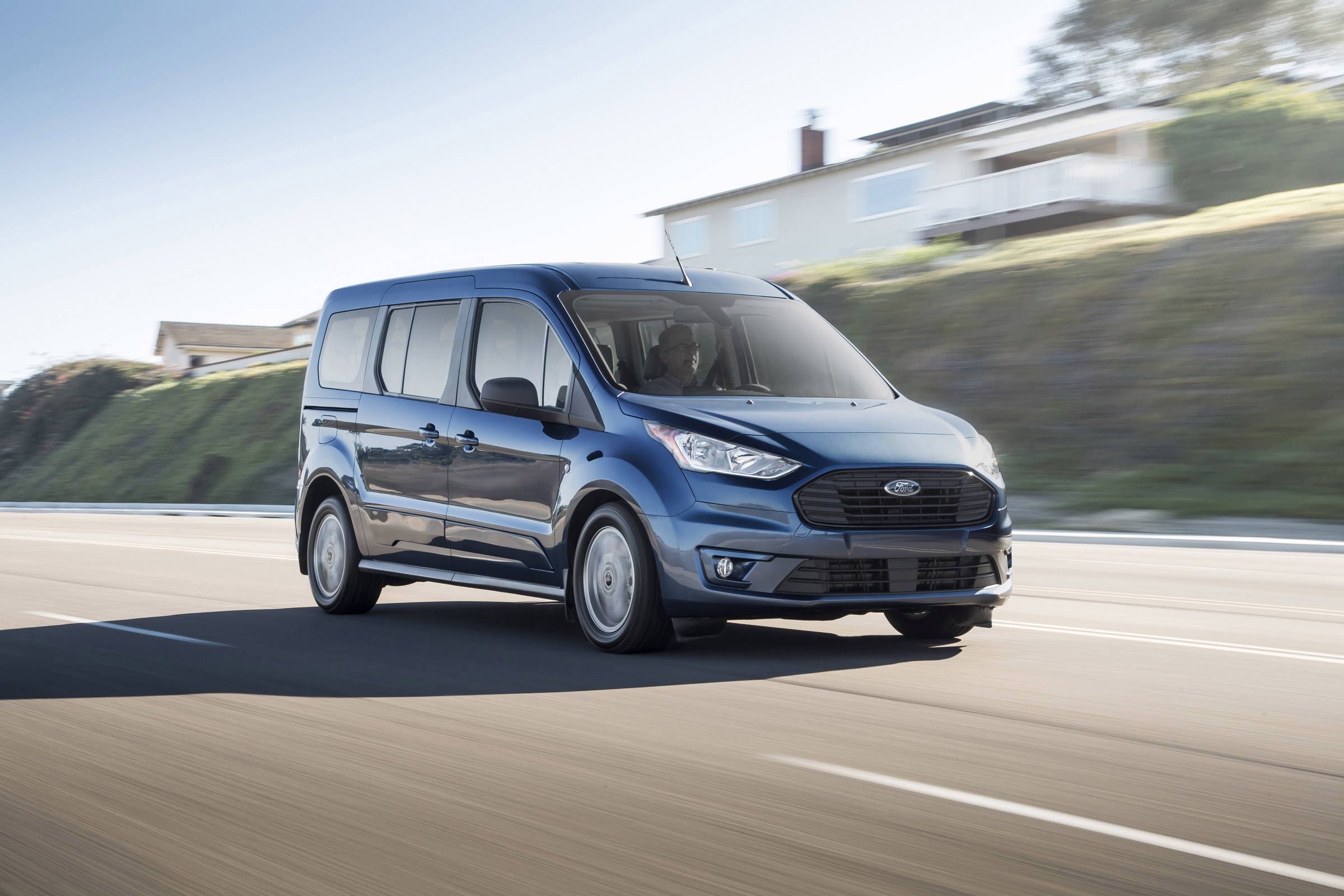Ford's Transit Connect Wagon hits 29 mpg on highway