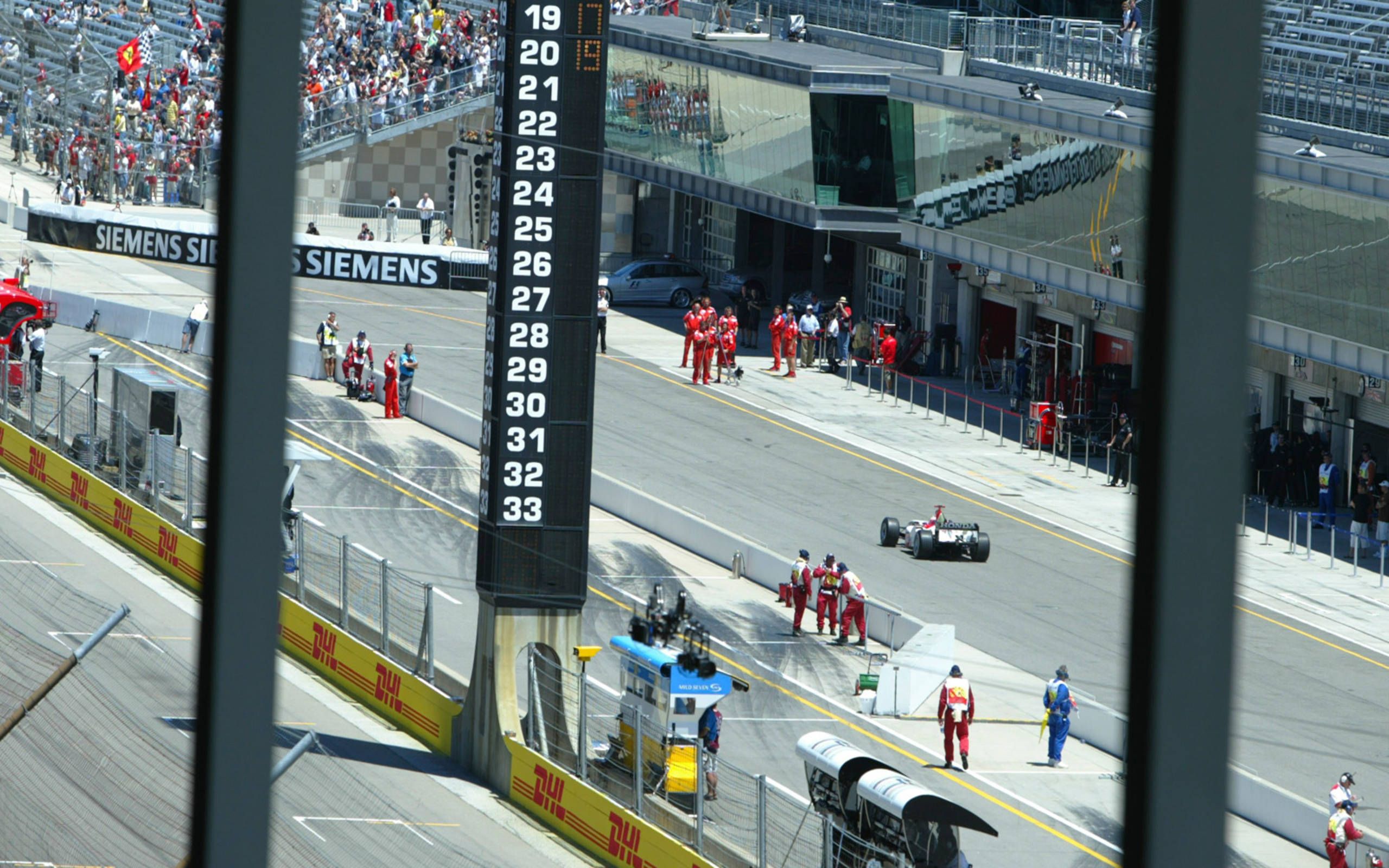 f1 motor price