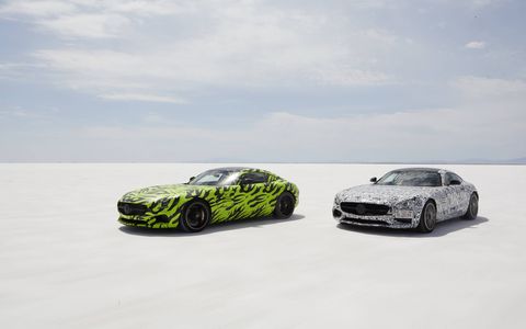 Euro-spec GTS in green, US-spec in B&W.